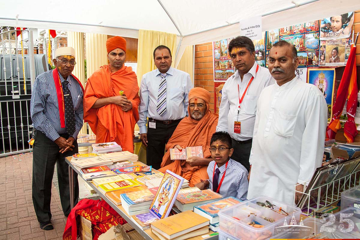 ©1987-2017 SKS Swaminarayan Temple East London